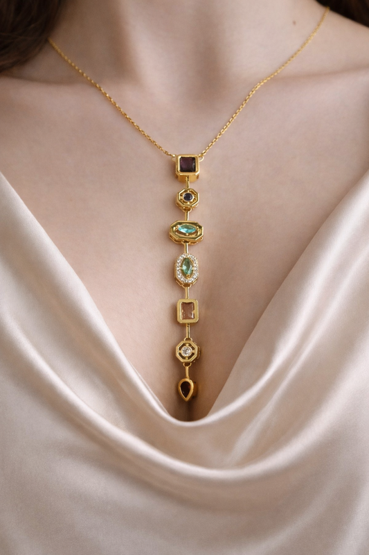 Kristal Taşlı Çelik Y Kolye