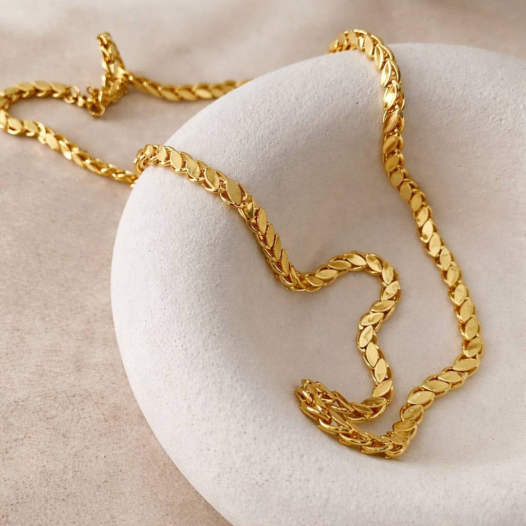 Arpa Pullu Çelik Kolye